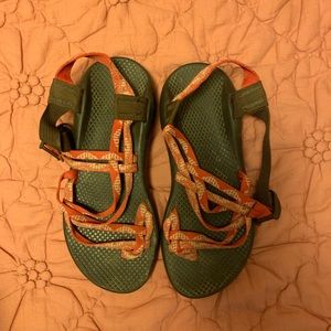 chacos